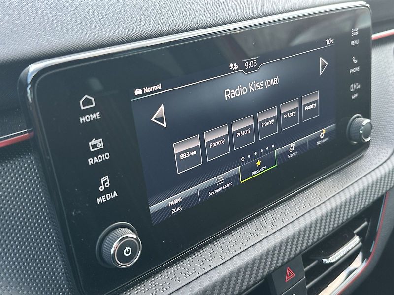 Škoda Scala (2024) 1.0 TSI DSG Monte Carlo - fotka 13 z 30