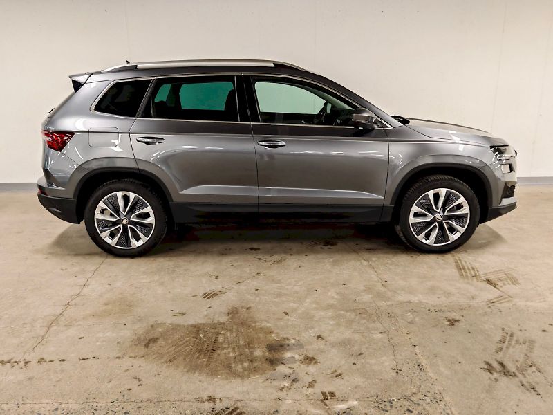 Škoda Karoq (2024) 2.0 TDI 110 kW DSG 4x4 Top Sel - fotka 27 z 32