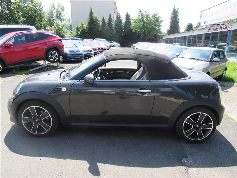 Mini Cooper 1,6 i 90kW Roadster Cabrio - fotka 40 z 43