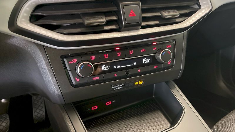 Seat Ibiza (2024) Style 1.0 TSI 85kW - fotka 24 z 28