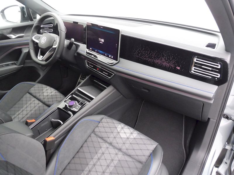Volkswagen Tiguan (2026) R-Line 1,5 eTSI 110kW mHEV DSG - fotka 8 z 30
