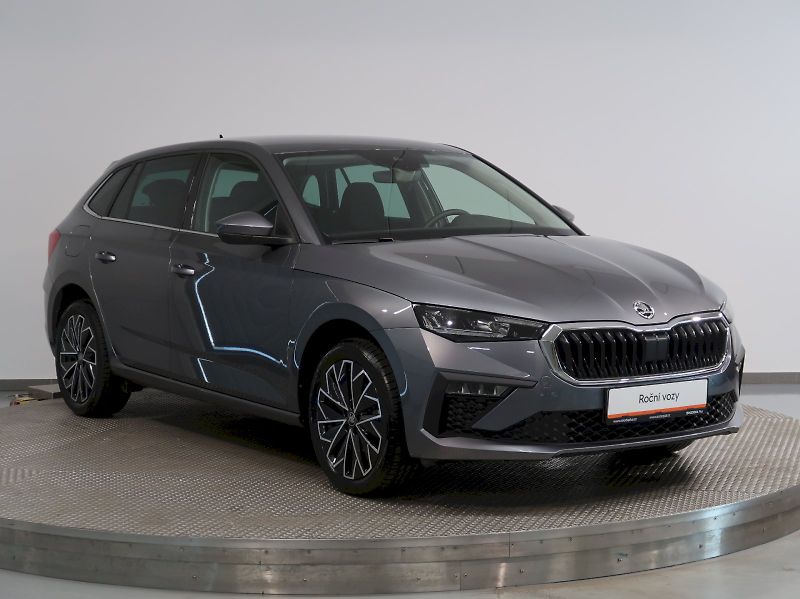 Škoda Scala (2025) TOP SELECTION 1.5TSI 110KW DSG - fotka 6 z 40