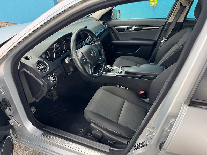 Mercedes-Benz Třídy C (2012) C 200 CDI kombi - fotka 6 z 47
