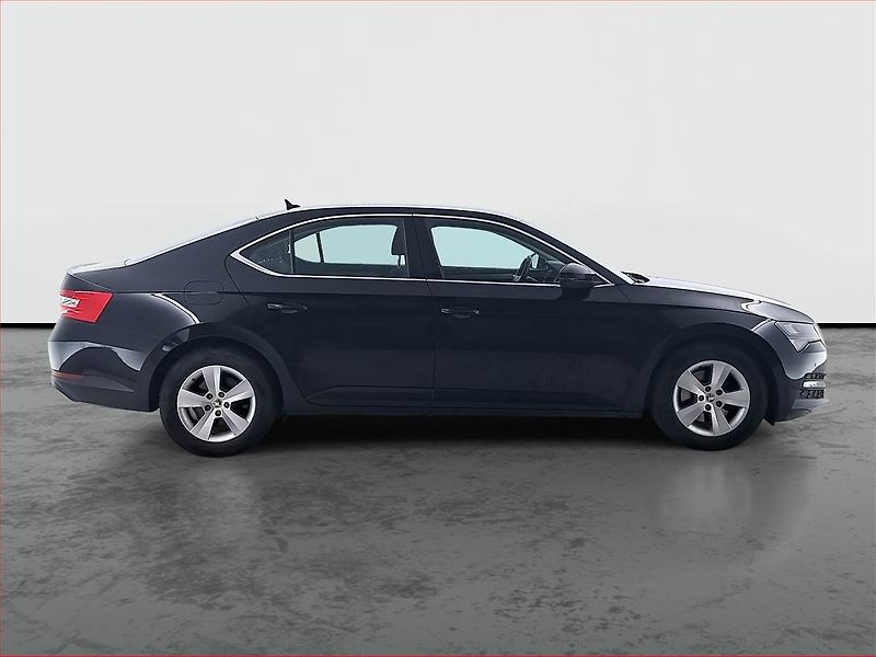 Škoda Superb (2021) 2.0 TDI, Automat, ČR,1.maj - fotka 6 z 24