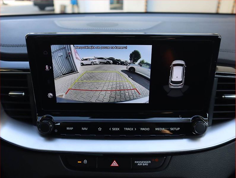 Kia Ceed (2023) 1.5 T-GDI, Serv.kniha, Navi - fotka 16 z 22