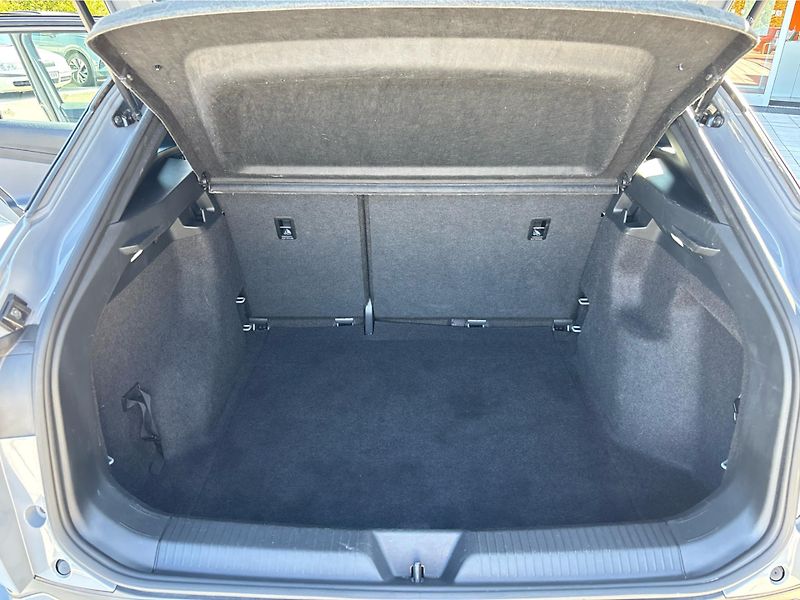 Volkswagen ID.4 PRO PERFORM 150kW 77 kWh SoH:9 - fotka 29 z 30