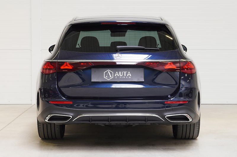Mercedes-Benz Třídy E 220d4M,AMG,VZDUCH,VENTILACE,TZ - fotka 7 z 34