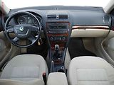 Škoda Octavia (2011) 2.0 TDI, ČR, AC - náhled 8