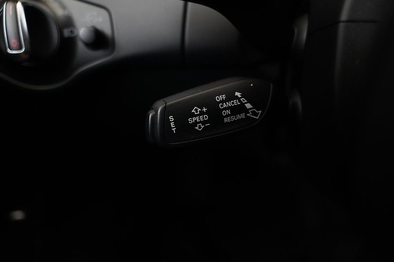 Audi A4 - fotka 16 z 28