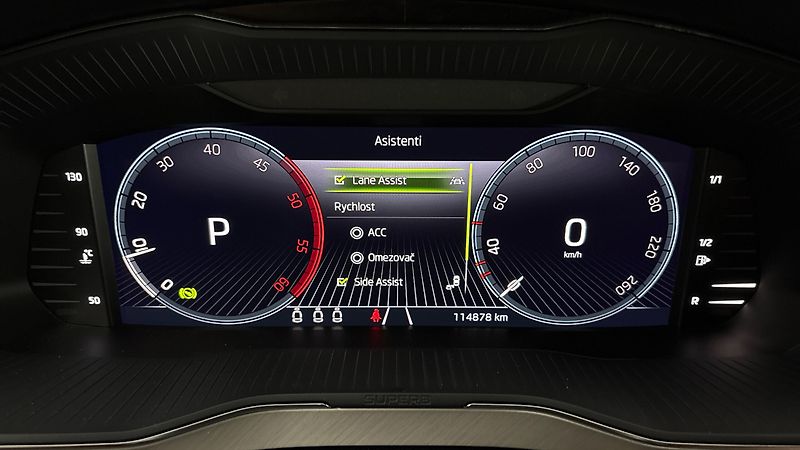 Škoda Superb 2.0 TDI DSG L&K Combi - fotka 10 z 35
