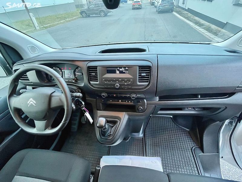 Citroën Jumpy Furgon L2 1,5 BlueHDi 120k MAN - fotka 2 z 5
