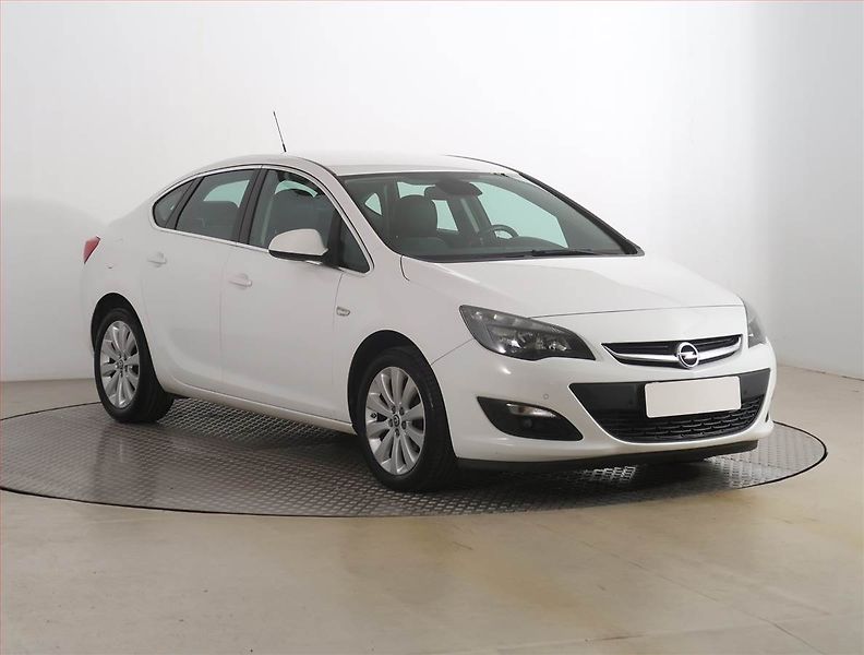 Opel Astra (2015) 1.6 16V, Serv.kniha, Tempomat - fotografie inzerátu