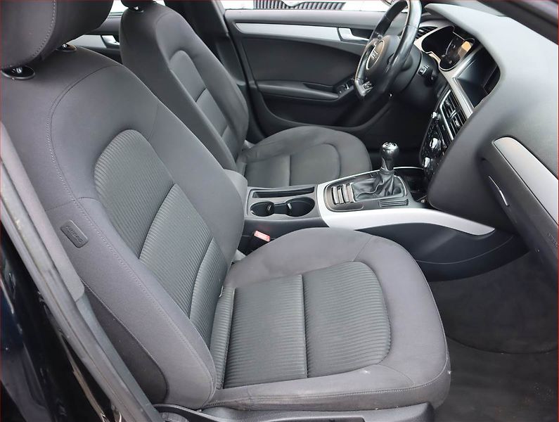 Audi A4 (2015) Design 2.0 TDI, Bi-Xenony - fotka 9 z 18
