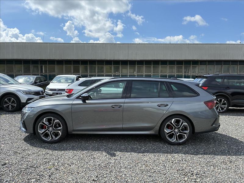 Škoda Octavia 2,0 RS,PANORAMA,TAŽNÉ,KŮŽE - fotografie inzerátu