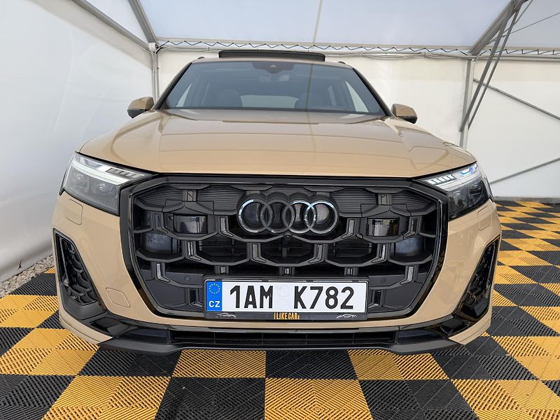 Audi Q7 3.0Tdi*7-mist*CZ*DPH*S-Line - fotka 3 z 48