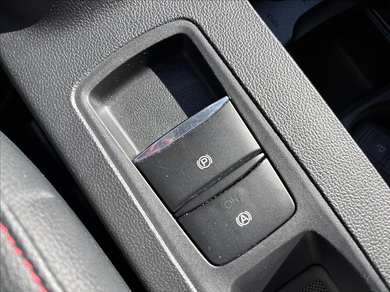 Ford Focus 1,5 EcoBlue 88 kW ST-line - fotka 37 z 43