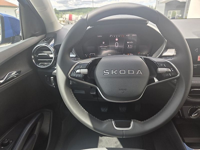 Škoda Fabia Classic 1,0MPI 59kW - fotka 9 z 13