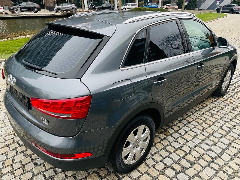 Audi Q3 1.4TFSI MAN SERVISKA TAŽNÉ - fotka 12 z 39