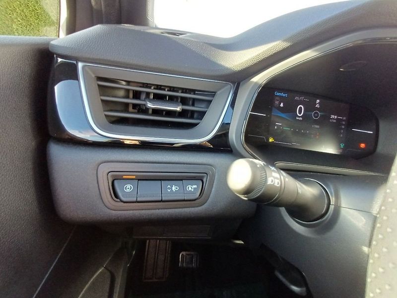 Mitsubishi ASX 1.3 DI-T MILD HYBRID 116kW INT - fotka 13 z 21