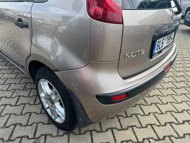 Nissan Note (2006) 1,4i 65 KW LPG - fotka 12 z 46