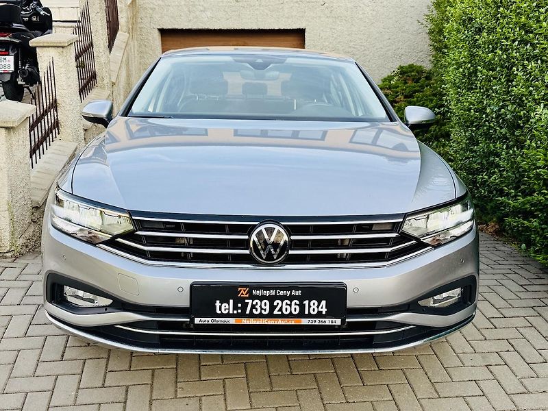 Volkswagen Passat (2022) 2,0TDi 110kW ELEGANCE Koup.ČR - fotka 2 z 18