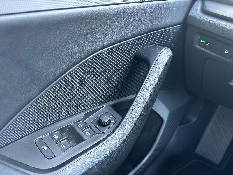 Škoda Octavia 2,0 TDI 85 kW - fotka 20 z 30