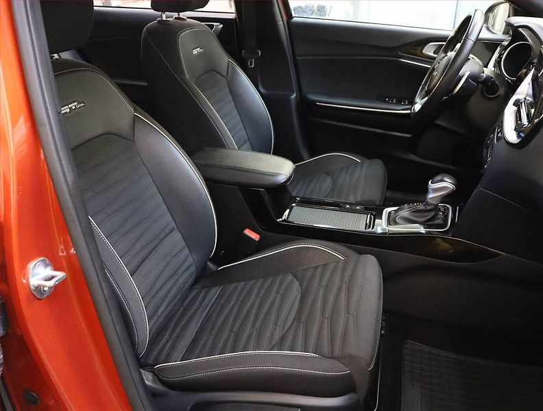 Kia Pro_Ceed (2023) GT-Line 1.5 T-GDI - fotka 9 z 22