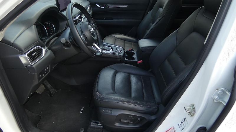 Mazda CX-5 2.5 Skyactiv AWD aut. Revoluti - fotka 17 z 24
