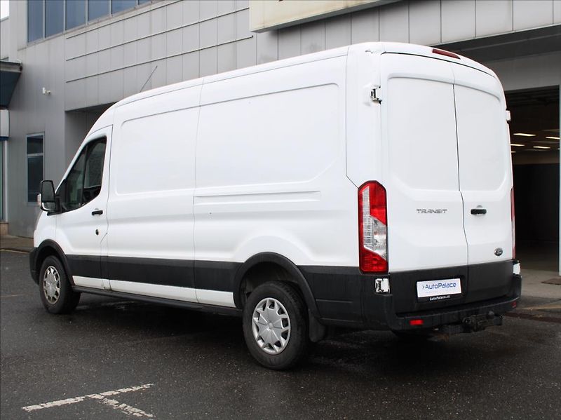 Ford Transit 2,0 TDCi L3H2 153tkm.ČR 2023 - fotka 3 z 17