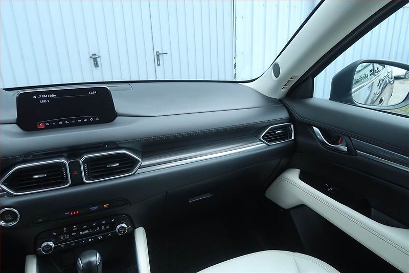Mazda CX-5 (2019) 2.5 Skyactiv-G - fotka 8 z 27