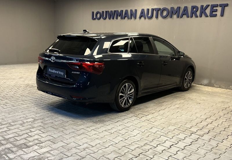 Toyota Avensis 2.0 D-4D ACTIVE TREND - fotka 2 z 16