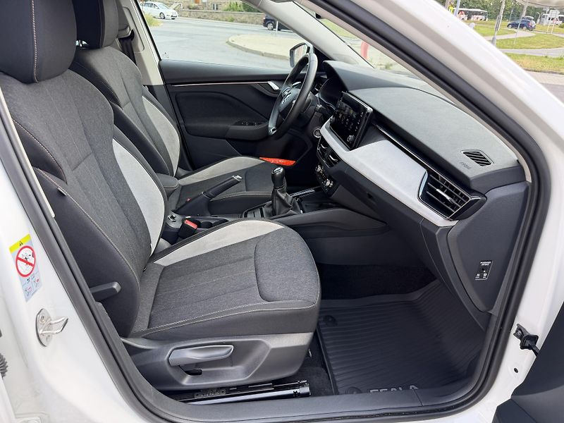 Škoda Scala 1,0 TSi/85kW Selection - fotka 56 z 75