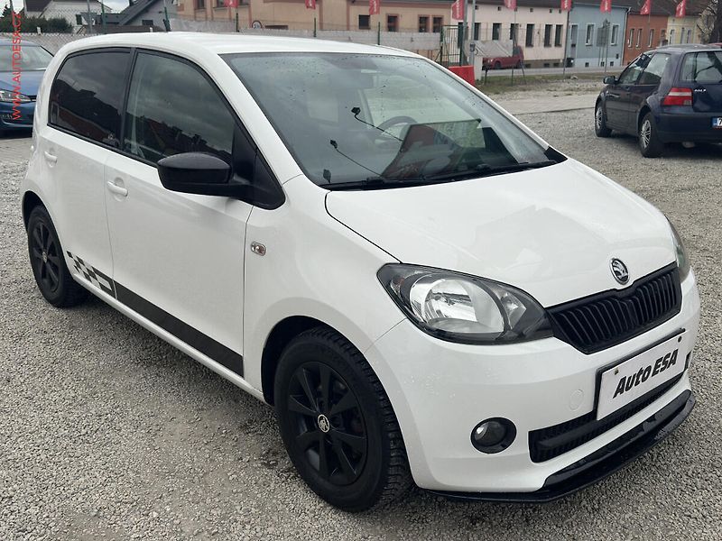 Škoda Citigo (2014) 1.0MPI, AC, výhřev sed - fotka 1 z 14