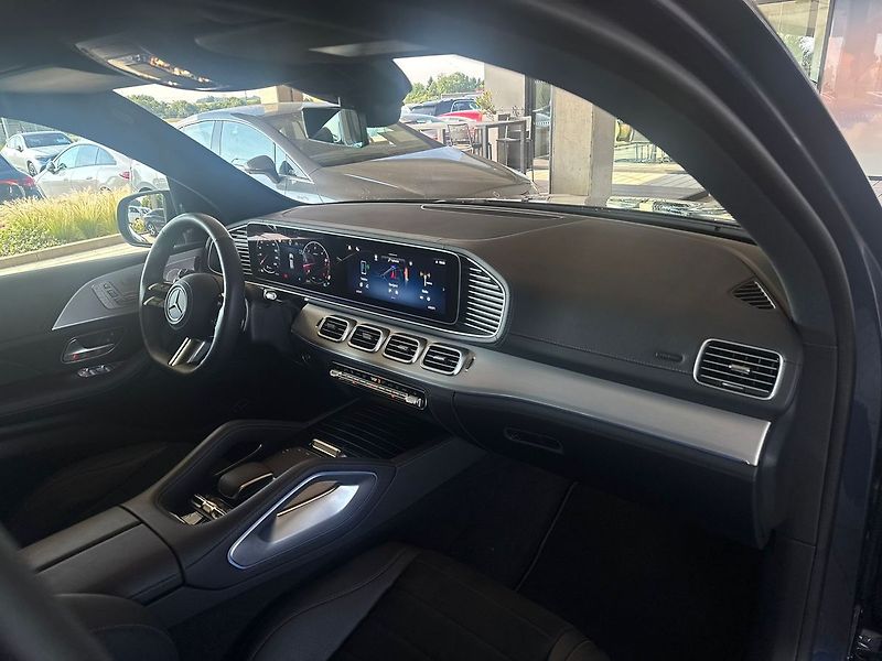 Mercedes-Benz GLE 450 d 4MATIC - fotka 17 z 21
