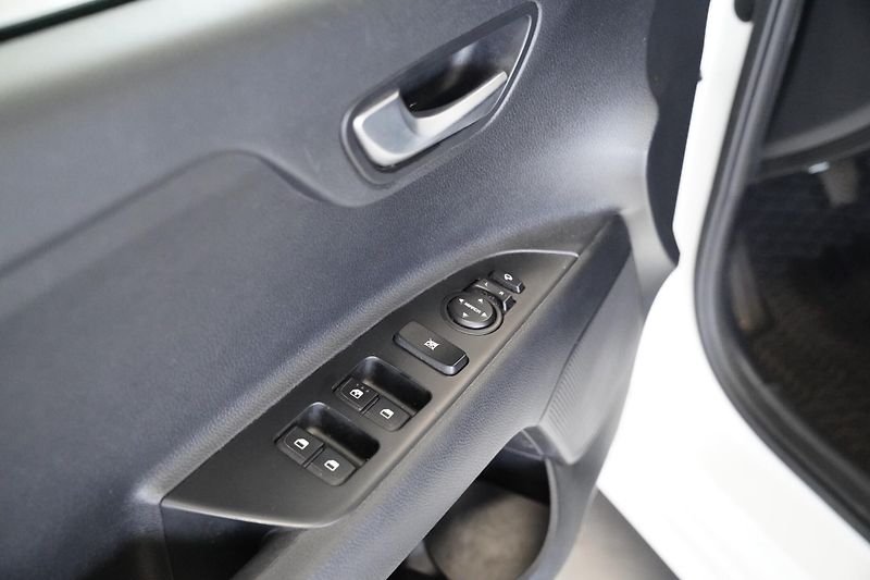 Kia Rio - fotka 12 z 26