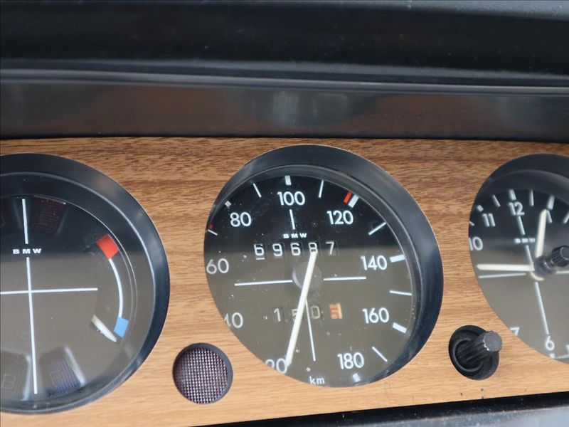 BMW Ostatní 1,6 1602 Coupe - fotka 9 z 27