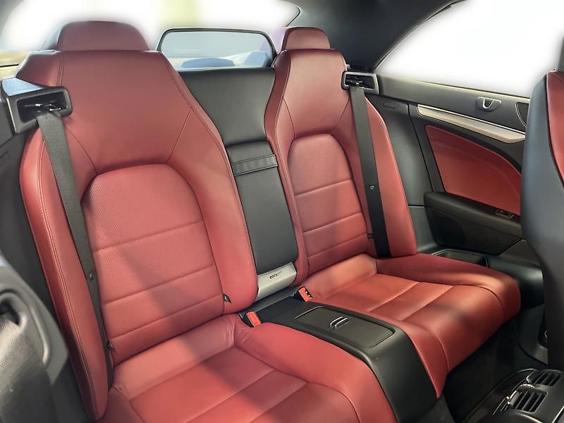 Mercedes-Benz Třídy E Třídy 350 kabriolet AMG Line - fotka 22 z 25