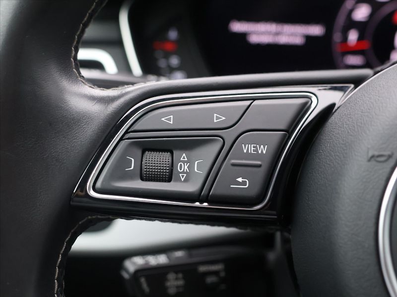 Audi S5 3,0 TFSi 260kW TipTronic 4X4 - fotka 13 z 26