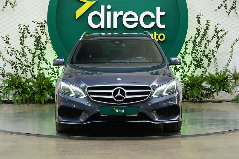 Mercedes-Benz Třídy E - fotka 4 z 30