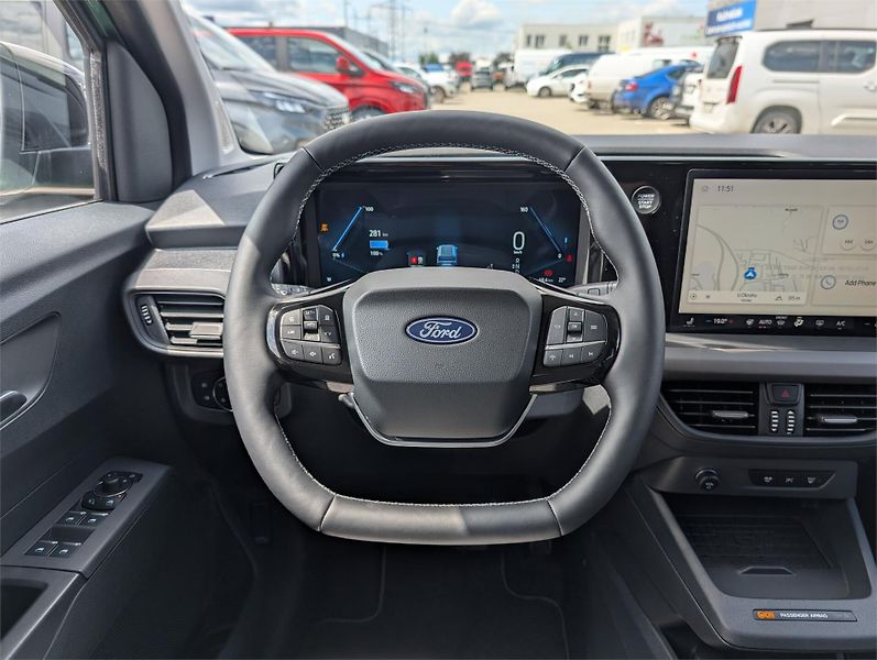 Ford Tourneo Courier Titanium, Tourneo, 43 kWh Elek - fotka 15 z 19