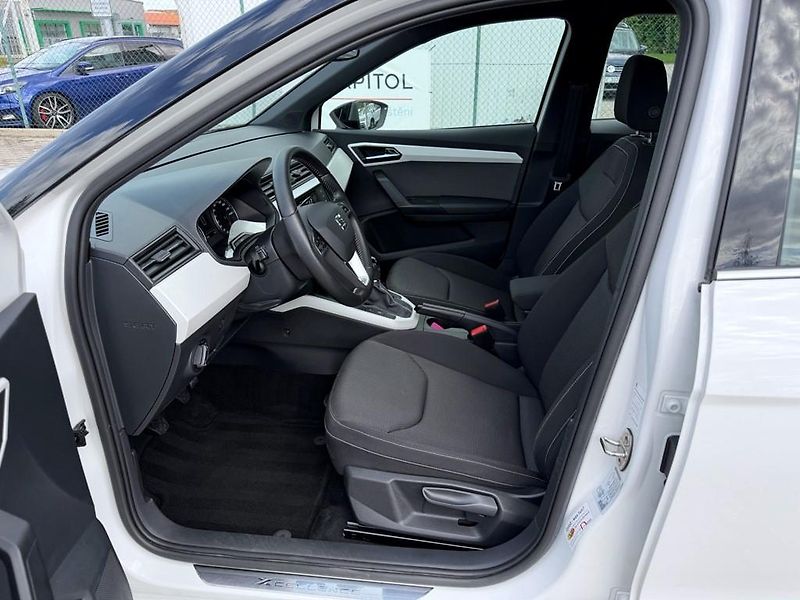 Seat Arona 1.0 TGI Xcellence, LED. - fotka 6 z 19