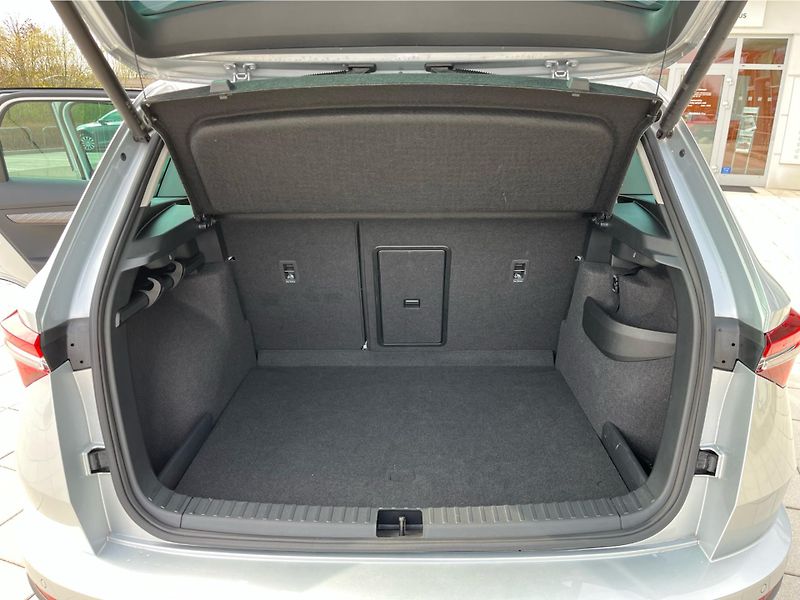 Škoda Karoq 2.0TDi 110 kW 4x4 TOP SELECTIO - fotka 28 z 29