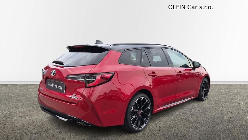 Toyota Corolla TS 2,0 HEV GR-Sport Dynamic - fotka 2 z 21