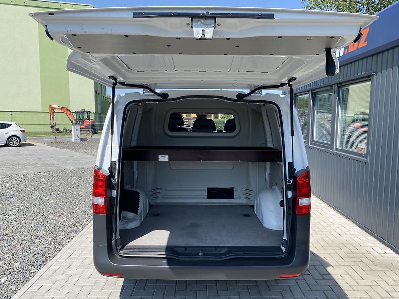 Mercedes-Benz Vito 114 CDI -6 MÍST-KLIMA-LONG-DPH - fotka 22 z 35