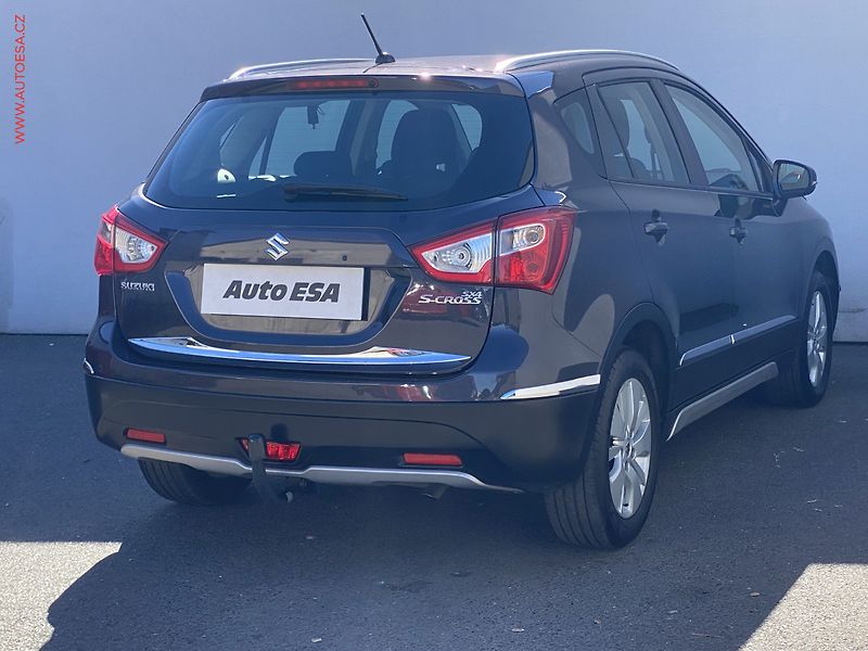 Suzuki S-Cross (2013) 1.6 VVT, Club, +kola, TZ - fotka 4 z 18
