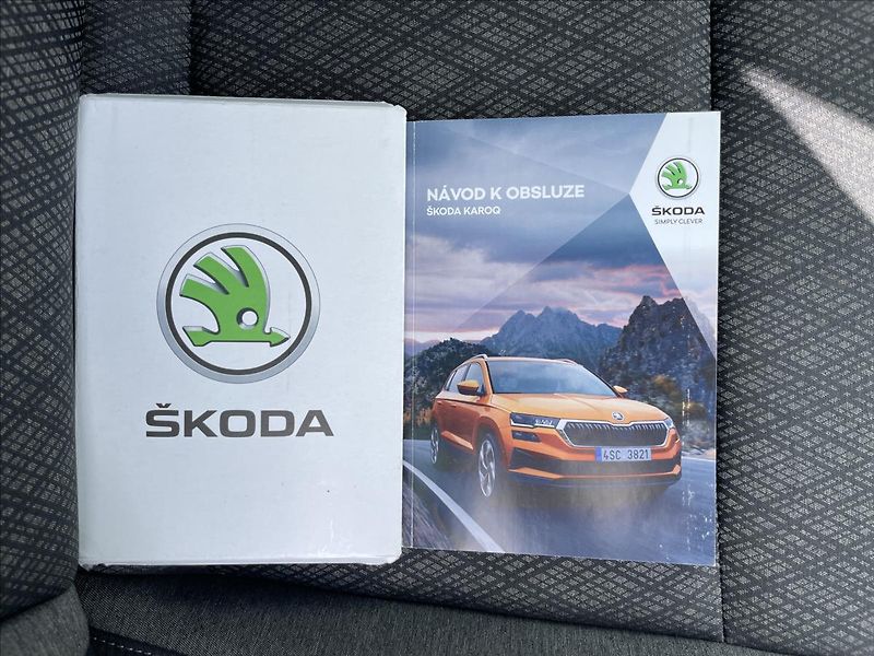 Škoda Karoq 2,0 TDI 4x4 DSG Style Plus LED - fotka 19 z 24
