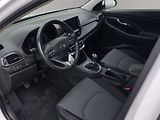 Hyundai i30 (2022) COMFORT 1.5i 81kW, ČR, 1. Maj. - náhled 22