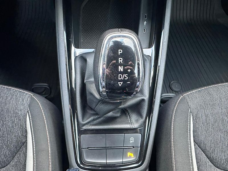 Škoda Scala 1.5 TSI 110kW Style - fotka 16 z 18