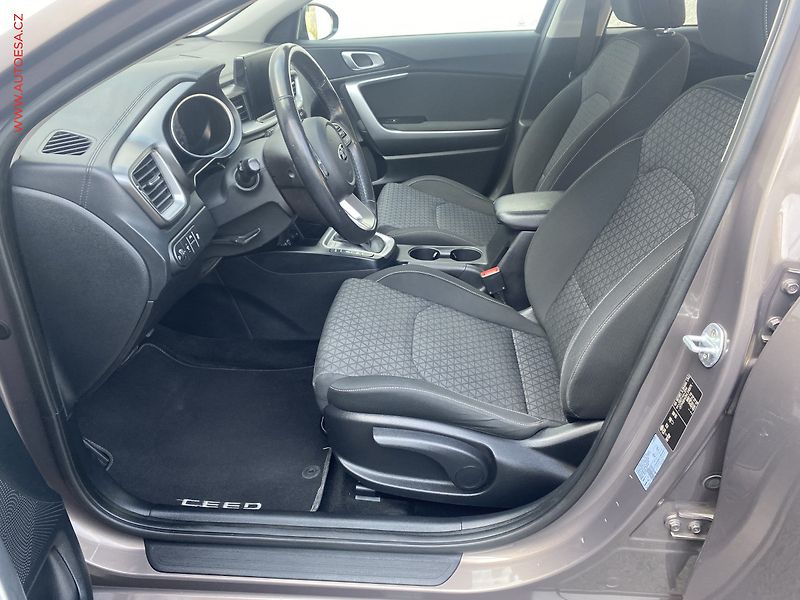 Kia Ceed (2018) 1.4T-GDi, ČR, AT, navi - fotka 9 z 21