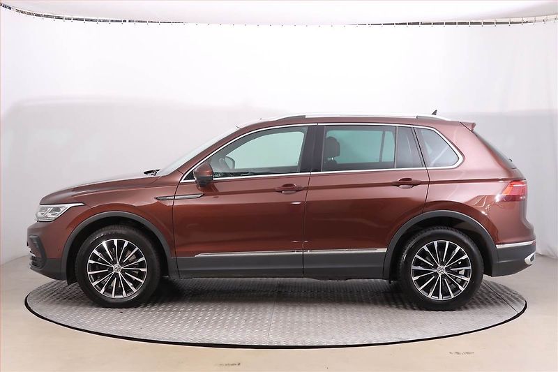 Volkswagen Tiguan (2020) Elegance 2.0 TDI - fotka 3 z 22
